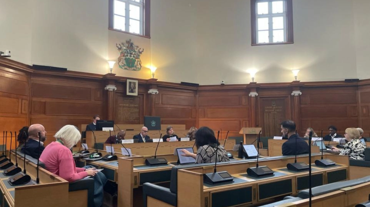 Waltham Forest Council Tax to raise by 4.99pc