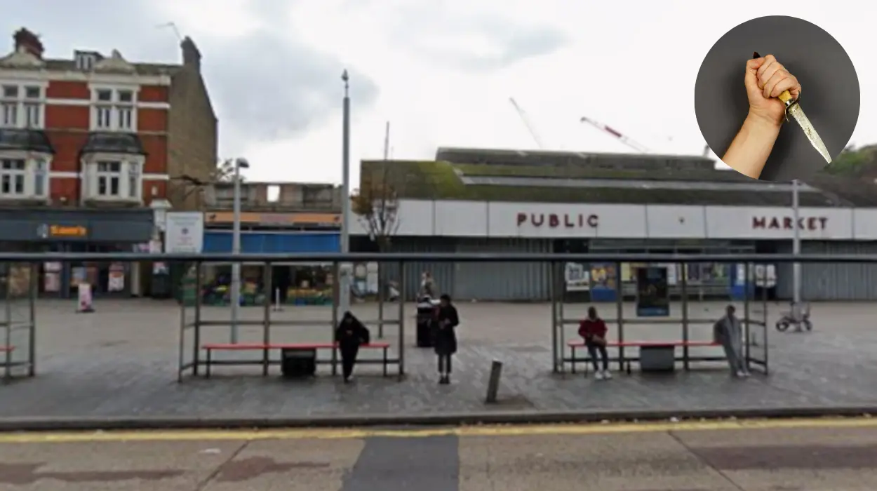 Urgent manhunt launched after man in 20s stabbed in 'group attack' on Plumstead Road, Woolwich