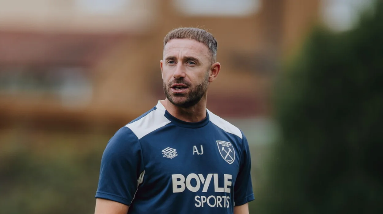 Adam Jeffrey departs West Ham, joins Tottenham Hotspur Women