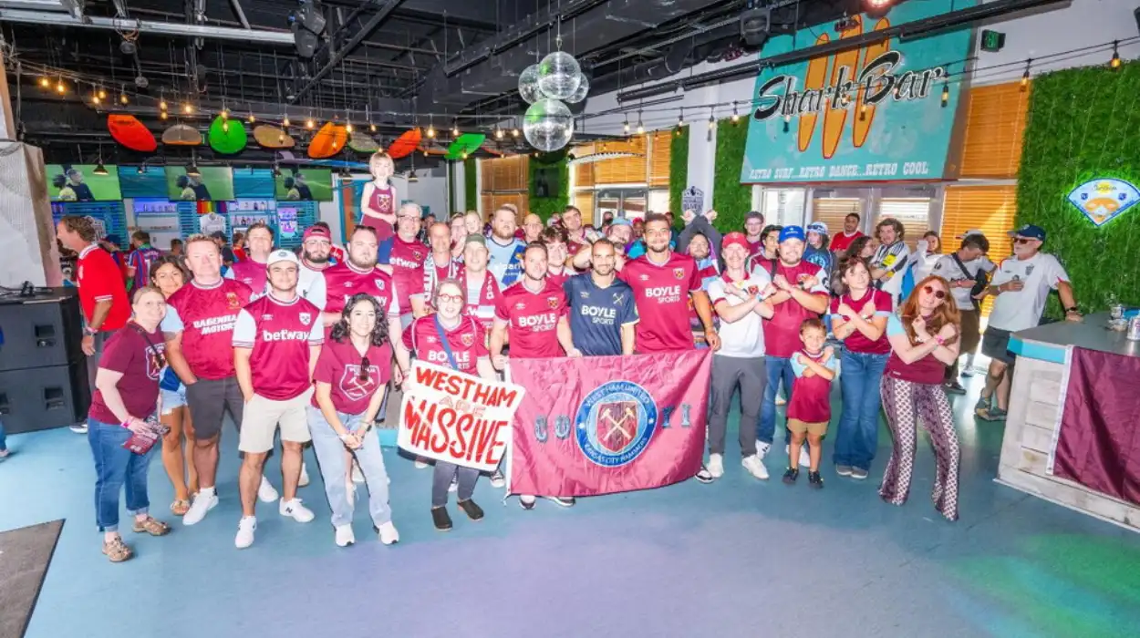 West Ham United Crisis Fans Protest Mismanagement, Transfers
