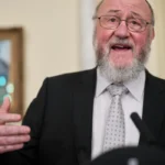 UK’s chief rabbi welcomes police ‘globalise the intifada’ chant arrest decision
