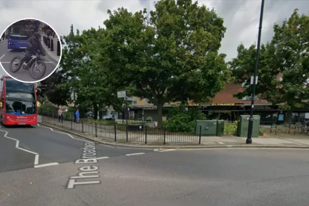 Havering Police Nab E-Bike Phone Snatcher in Romford 2026