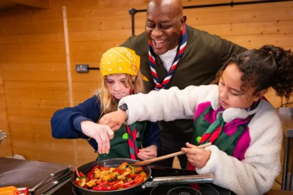 Scouts from Hackney help launch next‑generation Chef’s Badge with TV chef Ainsley Harriott