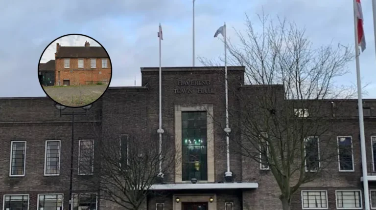 Morris Dancer Melksham Close licence bid, Harold Hill 2026