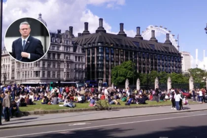 Rosindell Launches Reform UK Team 23 Romford 2026 