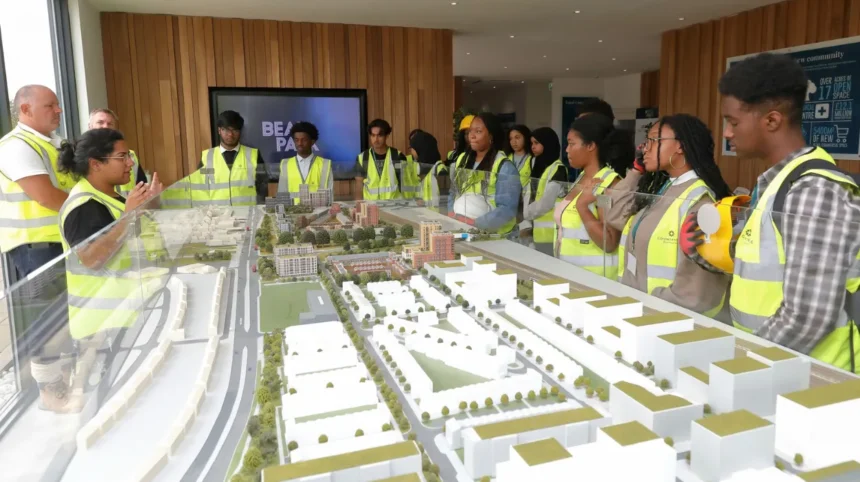 London Urban Communities Growth, Identity & Social Balance