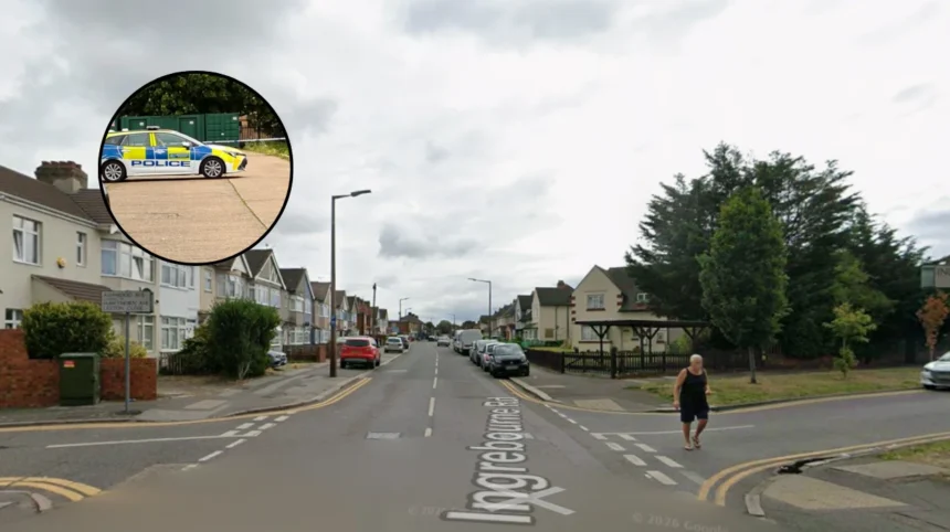 Teenagers chased by gang in attempted robbery on Rainham street 2026
