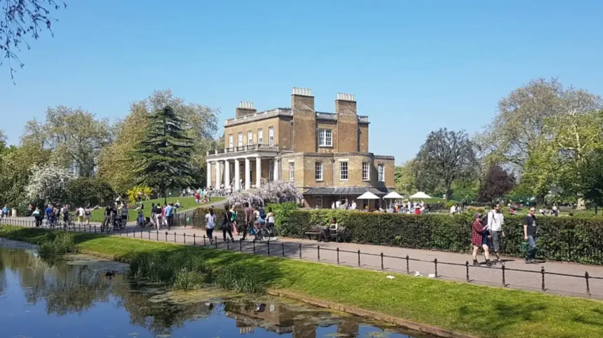 Ultimate Hackney Guide for Tourists, Digital Nomads and Leisure Travellers Visiting London