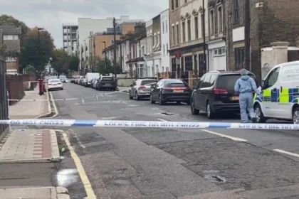 Newham Stabbing Leaves One Dead, Two Injured as Murder Probe Begins