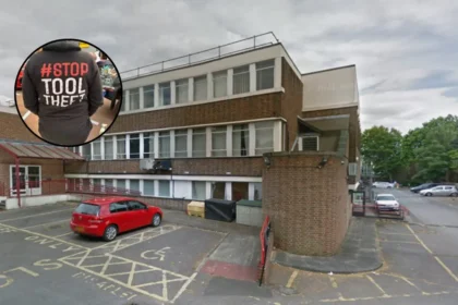 Over 100 Traders Protest Tool Theft Outside Romford Court 2026