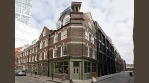 The Bear Pop-Up in East London Gives Away 2,000 Free Sandwiches