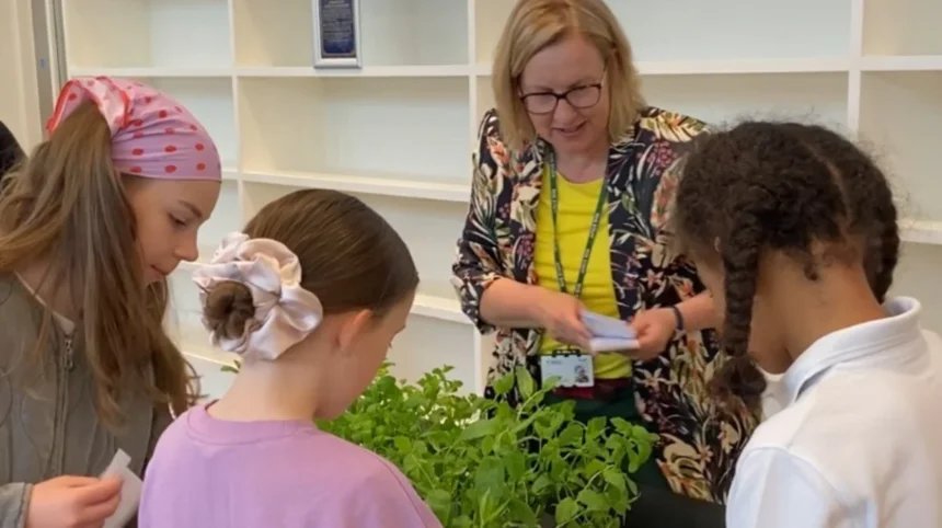 Tower Hamlets Leads London in Healthy Schools Awards Success