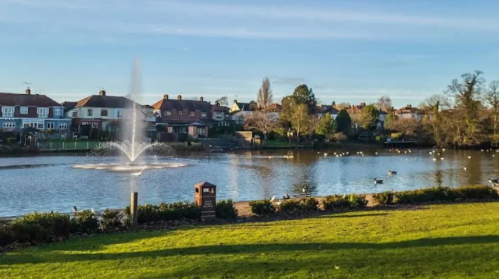 What Makes Havering the Best Borough for a Relaxing Day Out in East London?