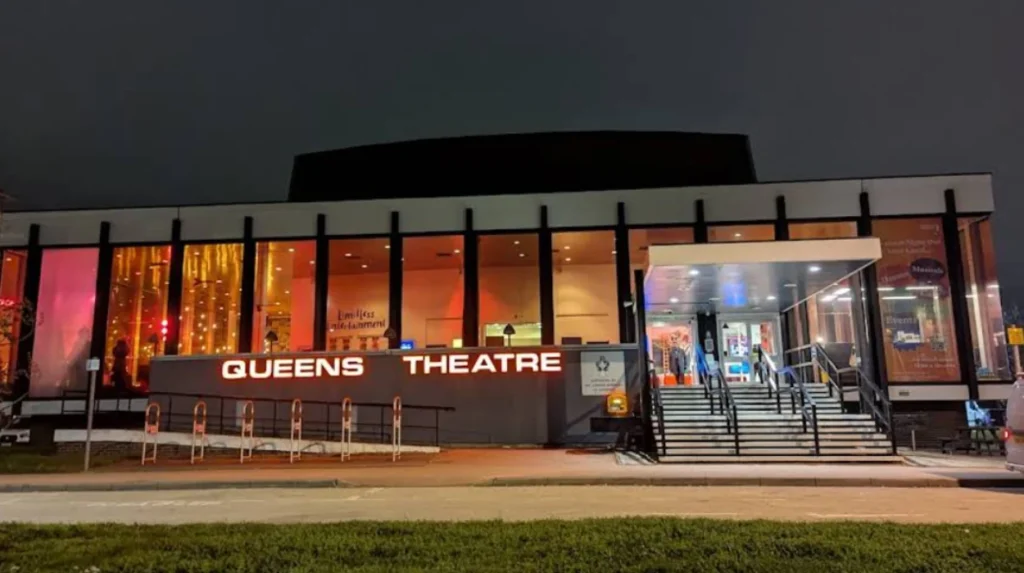 What are the top tourist attractions in Havering, London?