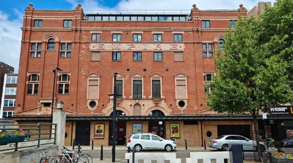 What cultural and historical attractions define Hackney?