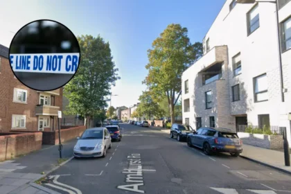 Murder Investigation Launched After Man in His 20s Fatally Stabbed in East London 