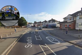 Romford sinkhole shuts South Street near station; repairs continue, Romford 2026
