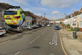 Teenager Stabbed Near Station on Salisbury Avenue: Full Details Barking 2026