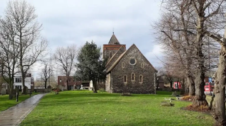 Why Visitors Choose Havering for Green Spaces, Heritage, and Leisure Activities