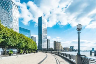 Best Riverside Experiences & Walking Routes – Tower Hamlets 2026