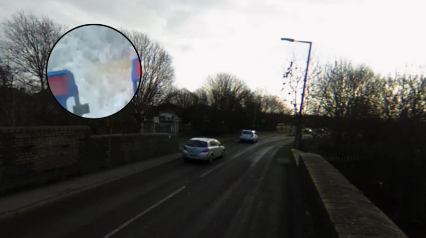 Burst Pipe Gushes Over Car on Hacton Lane Hornchurch 2026