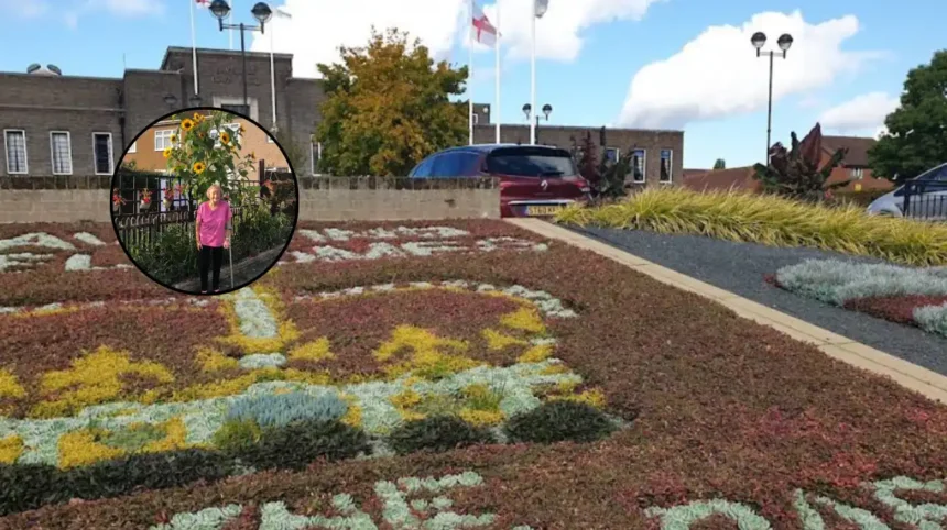 Five-Year-Old Riven Grows Giant 10ft Sunflower in Havering 2026