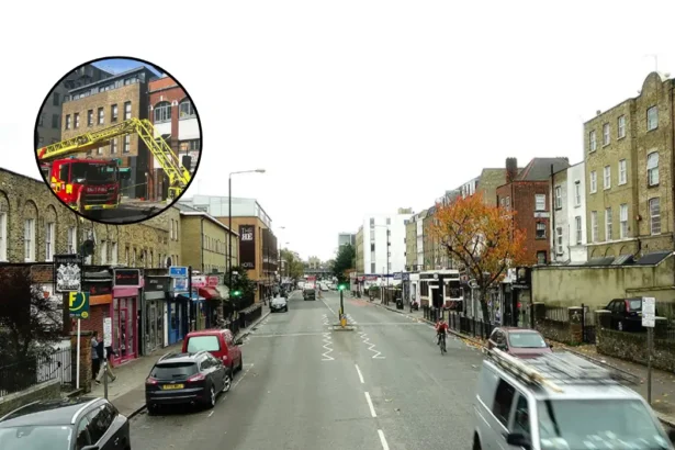 Flats Evacuated as Fire Breaks Out at Shop on Hackney Road, Shoreditch 2026