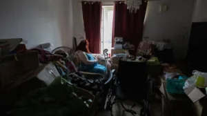 'I've Been Left to Rot': East London Woman Says She Has Lived in Mouldy Flat for Three Years 
