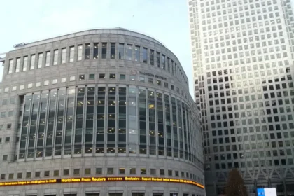 KPF Submits Retrofit Plans for HSBC Tower: Canary Wharf 2026