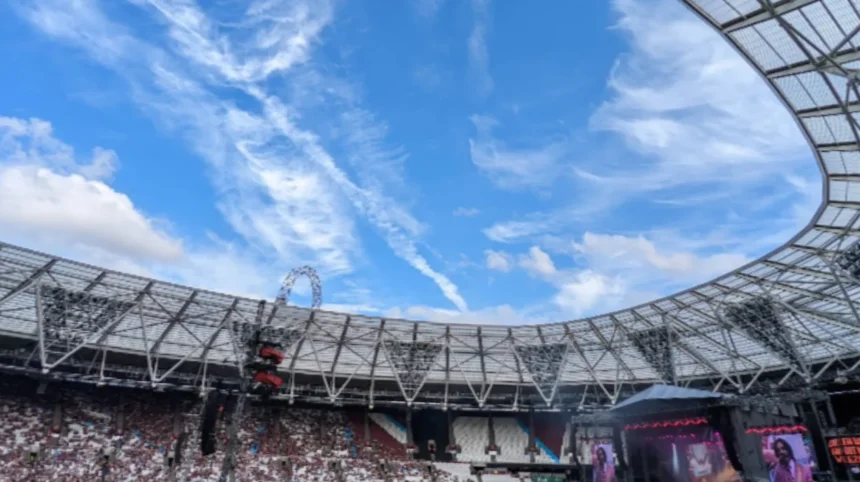 London Stadium Warns West Hams David Sullivan Over Protests London 2026