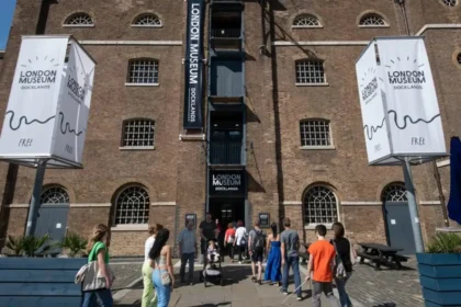 What are the top historical attractions in Tower Hamlets?