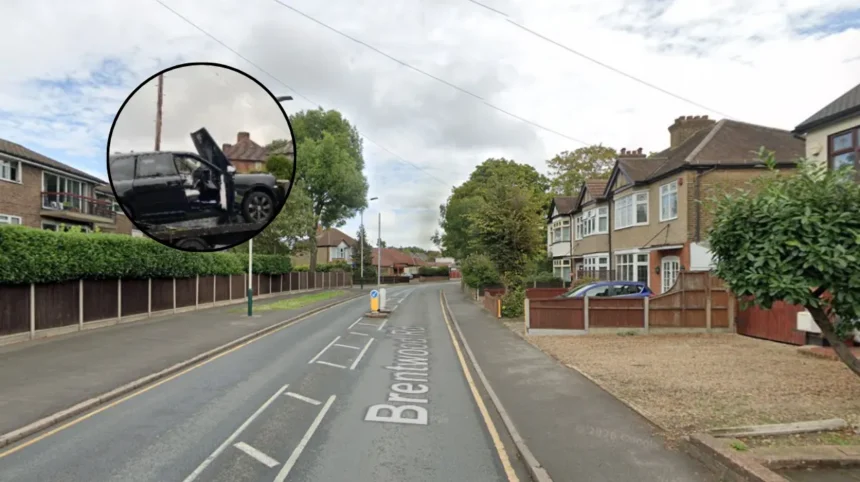 Mercedes Crashes Into House After Police Pursuit in Hornchurch 2026