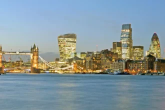 Tower Hamlets Guide_ First-Time Visitor Guide to East London