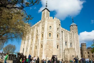 Tower Hamlets Visitor Map Areas, Attractions and Markets