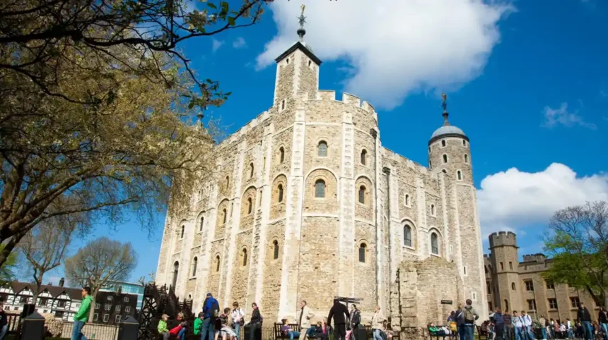 Tower Hamlets Visitor Map Areas, Attractions and Markets
