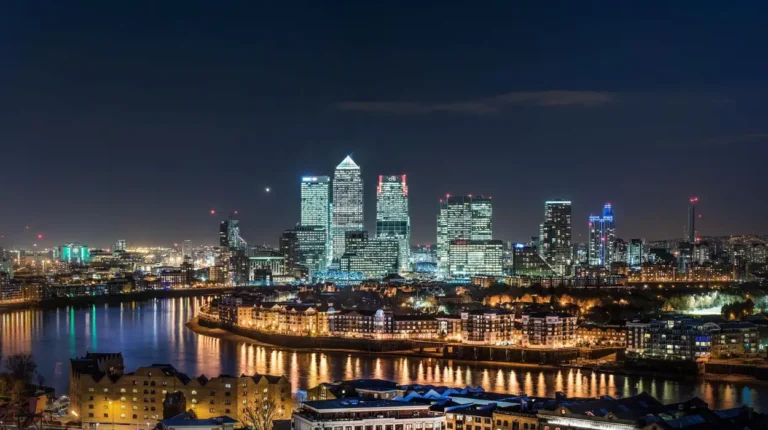 Tower Hamlets at Night Best Evening Activities for Visitors