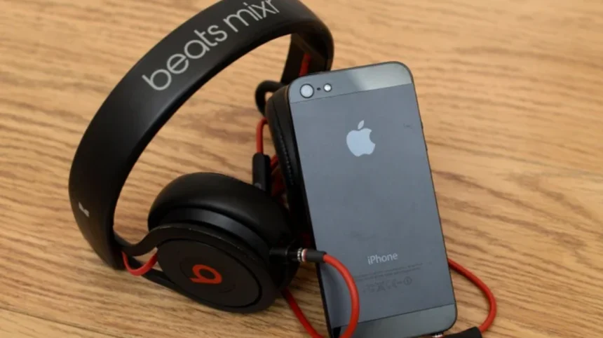 Bought an iPhone or Beats headphones on Amazon? You might be part of a £300 million claim
