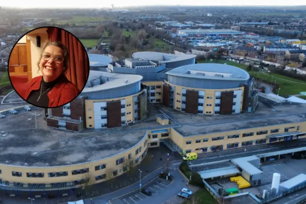 Queen's Hospital A&E Corridor Care: Councillor Details Broken Hip Experience Romford 2026