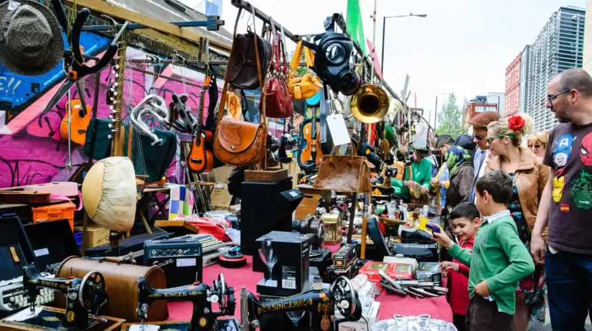Tower Hamlets Markets and Shopping Areas Visitor Guide