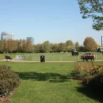 Tower Hamlets Parks Guide_ Picnics, Walks and Relaxation